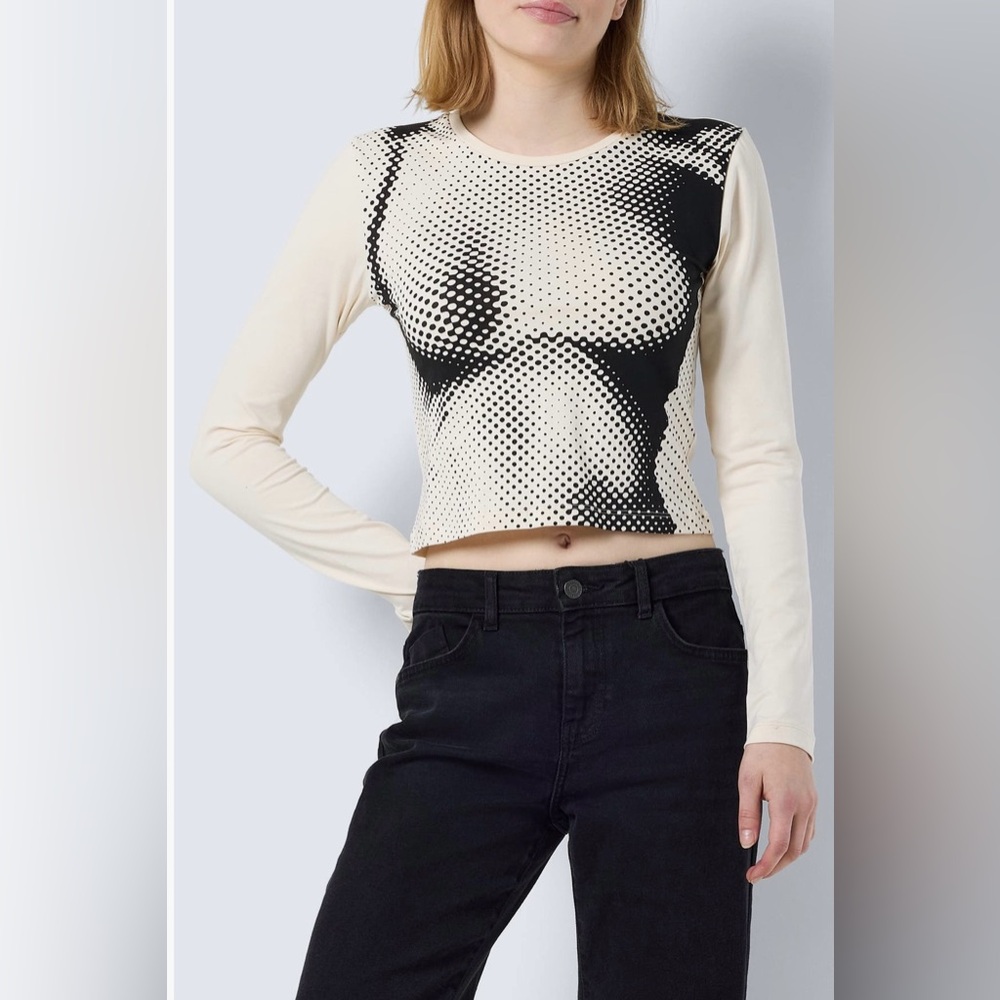 NWT Noisy May Katinka Illusion Print Long Sleeve Top